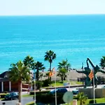 アパート Playamar Beach&pool Seaview, 5 Min From The